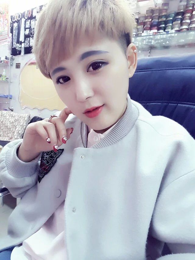 ╰❥丶谁在爱你﹍☂的图片
