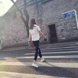 ♬摇滚吧╰☆玲儿姐主播照片