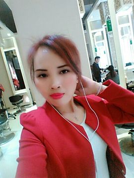 国珍万人迷女神兰兰主播照片