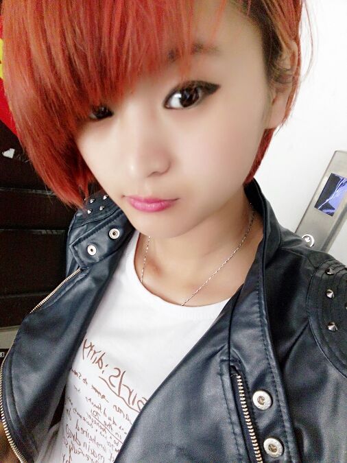 ╰❥丶谁在爱你﹍☂的图片