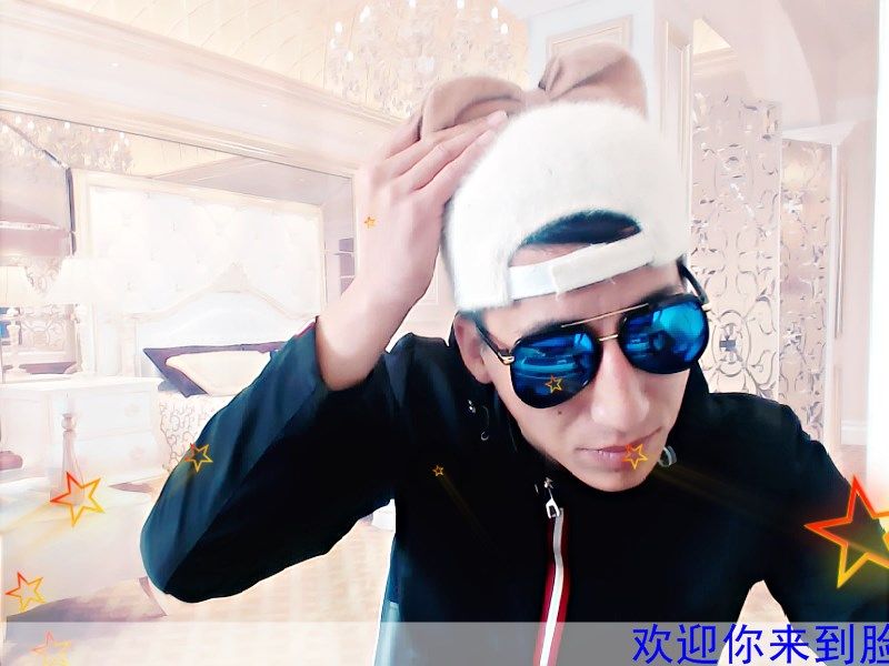 大脸.恭祝爱妃男爵的图片