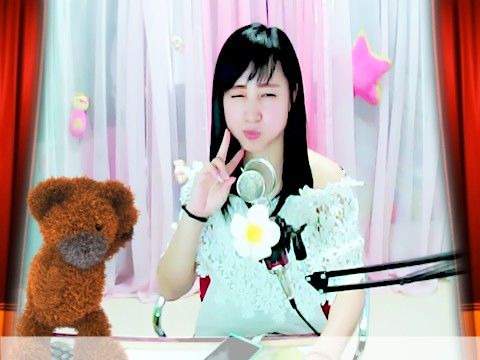 依雯b的主播照片