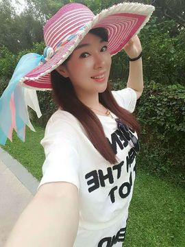 雪离儿主播照片