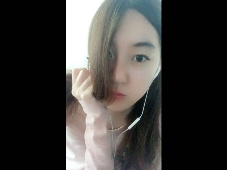 cc素颜虫虫求升级的主播照片