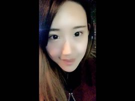 瑶瑶酱!主播照片