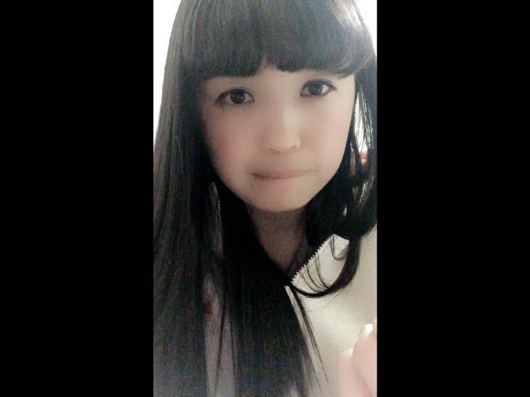 请大家叫我刘不二主播照片