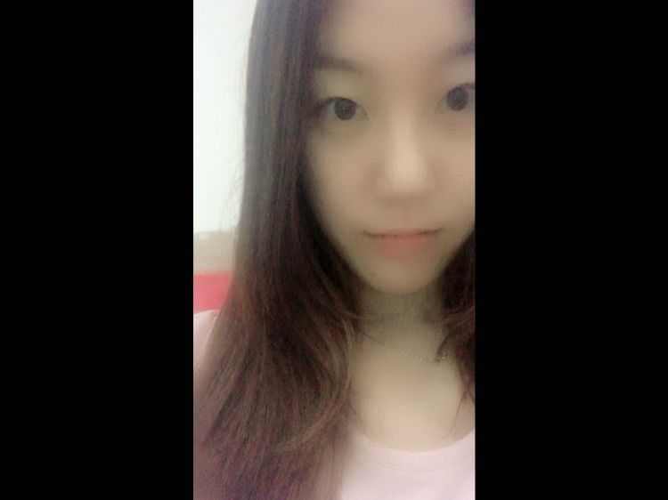 cc素颜虫虫求升级的主播照片