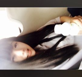 岭上草主播照片