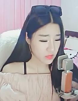 @东厂朱雀@照片主播照片