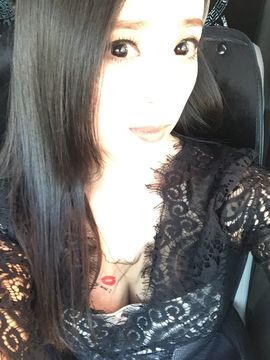 木子鑫垚好声音主播照片
