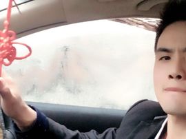 我亲罢主播照片