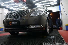 靓车会格致车体主播照片
