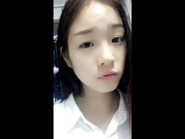 傲娇小可爱主播照片