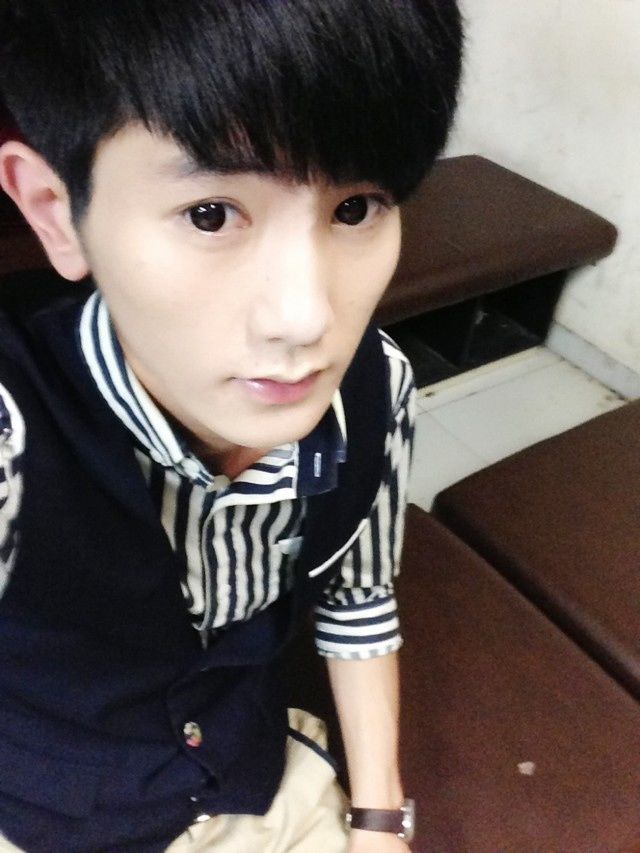 魑魅╮的主播照片