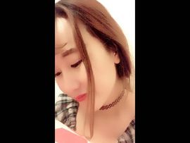 小隔路子ada主播照片