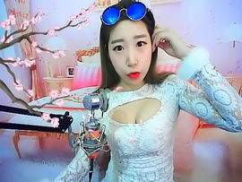 秀妍babay主播照片