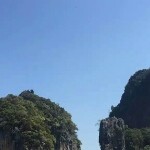爬在窗户边看美女