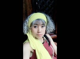 百变银丝雀主播照片