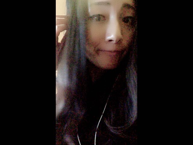 懵豆在土里憋气～的主播照片