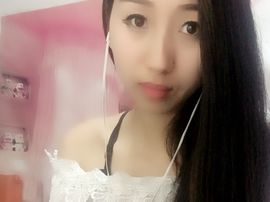 叶❀子主播照片