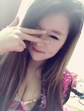 留馨尔主播照片