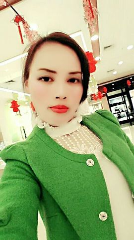 国珍万人迷女神兰兰主播照片