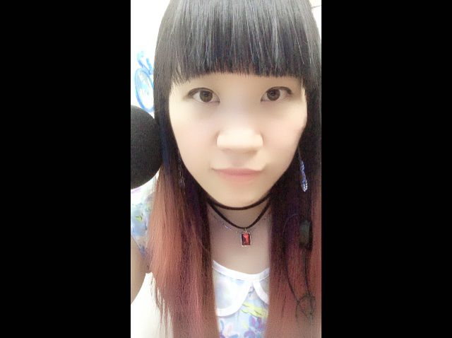 蓝离一直在的主播照片