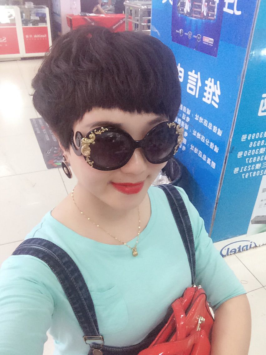 内蒙小媳妇儿的主播照片