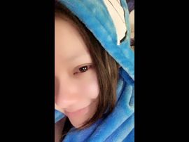 ！小衣架来打架主播照片