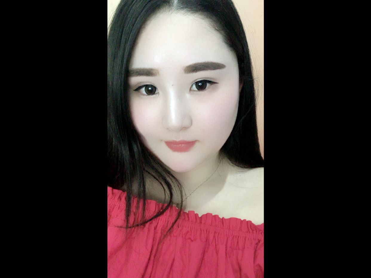 女王大人👑的主播照片