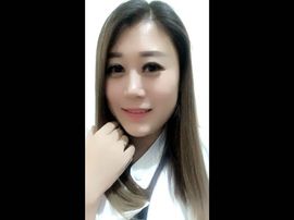 樰Smile何群主播照片