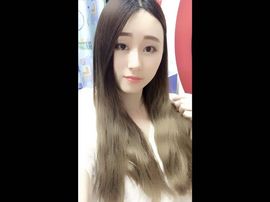 呆着的小兔子主播照片