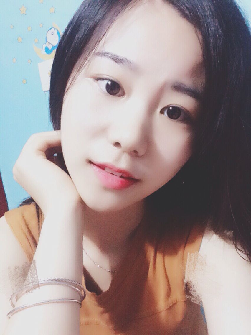 嘻嘻哈哈❀的主播照片