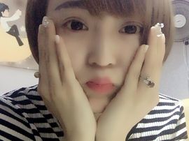 安子凡主播照片