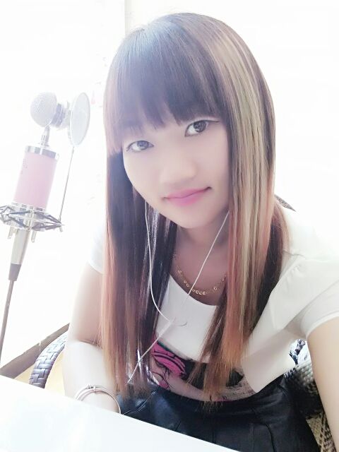 可爱的，小女人的主播照片