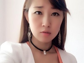 雪离儿主播照片