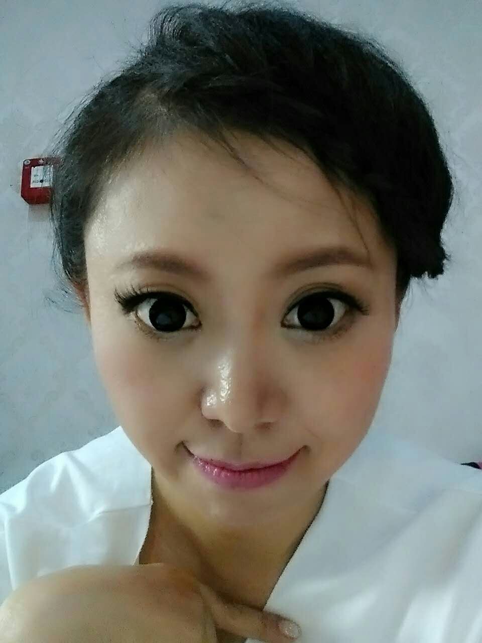 丶九命猫妖灬芜芯的主播照片