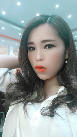 江西姍姍主播照片