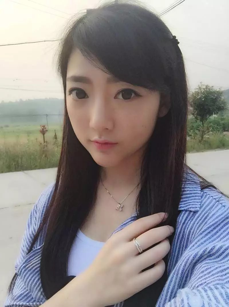 一然丶唱进你的心房的主播照片