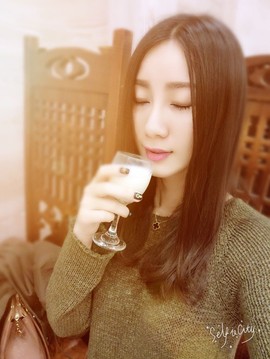 风中的风铃主播照片