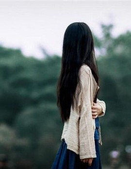 风中的风铃主播照片