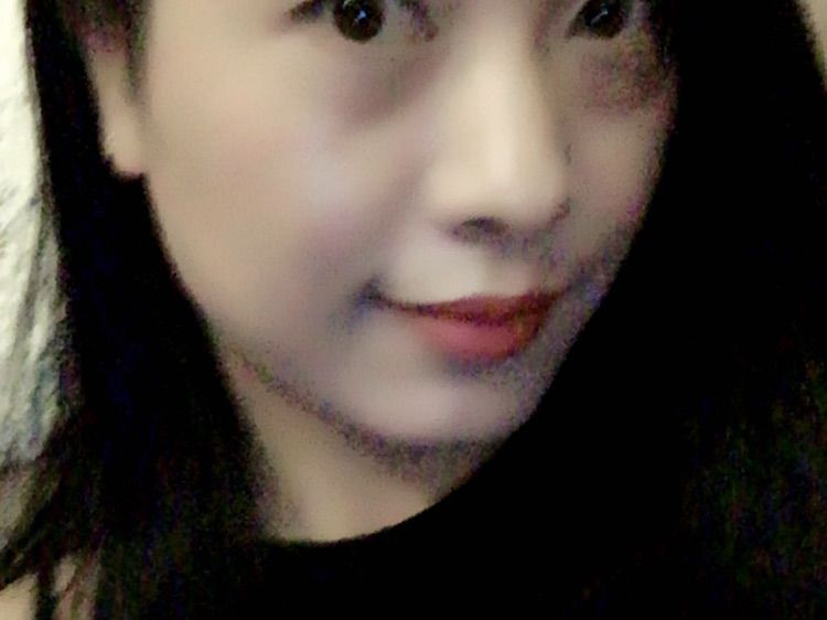 小梅爱朱珠的主播照片