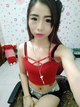 亲切家族主播照片
