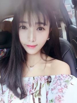 ╭妮丶冷乐观主播照片