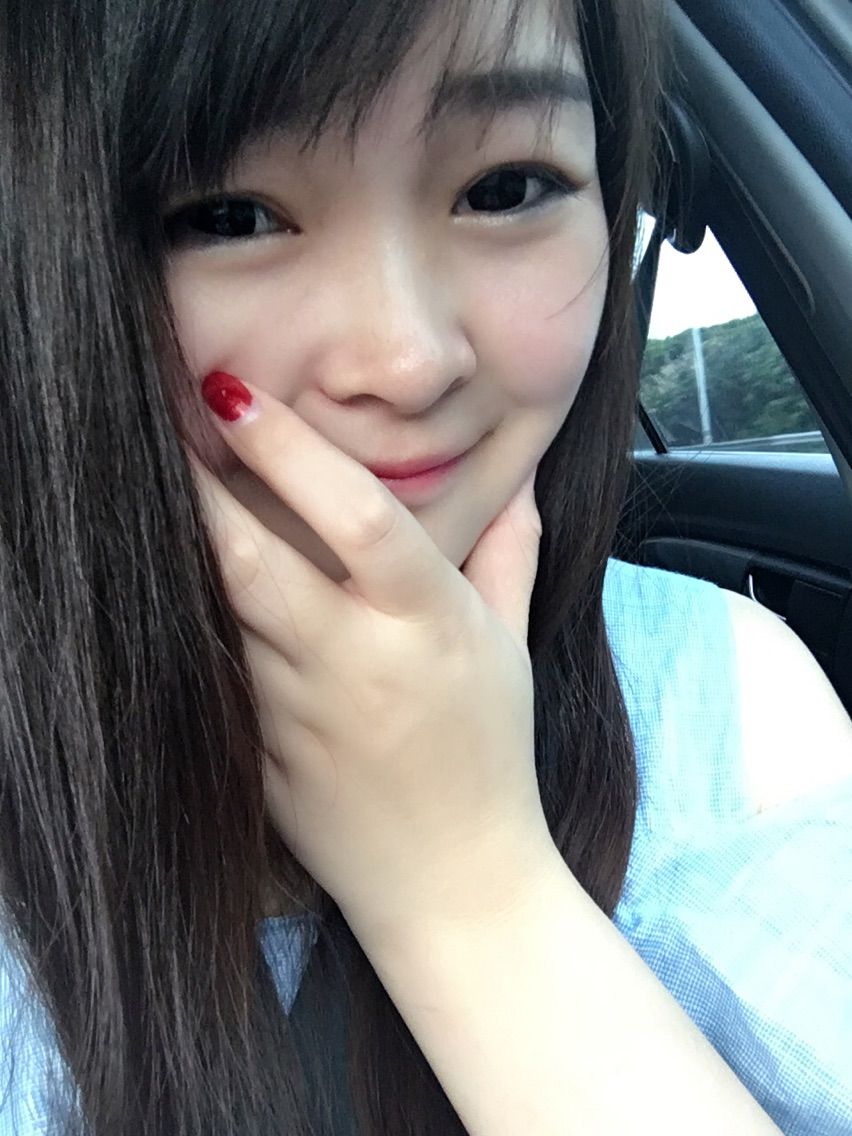 Lena⋚洛冰⋚的主播照片