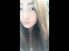 郎秀秀主播照片