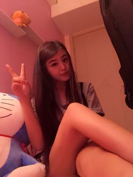 九小九，主播照片