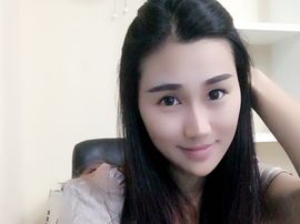 凌凌柒宝主播照片
