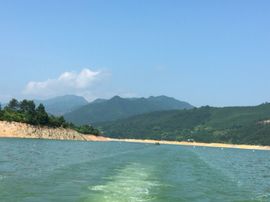 宋城直播间主播照片