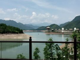 宋城直播间主播照片
